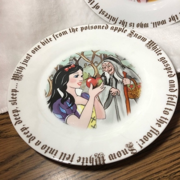 Disney Snow White 2012 Paul Cardew illustrated plates - set of 4 - Picture 5 of 7